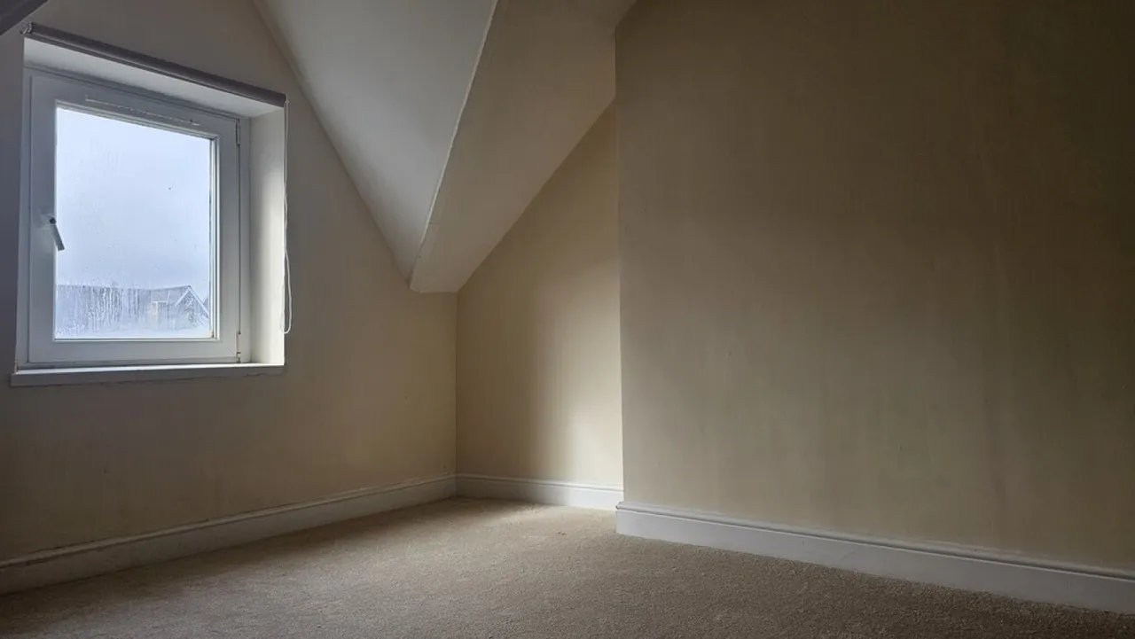 Connaught Road, Roath, CF24, photo 6