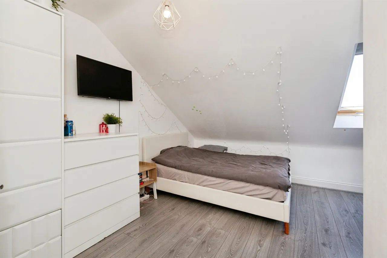 Telford Drive, Slough, SL1, photo 7