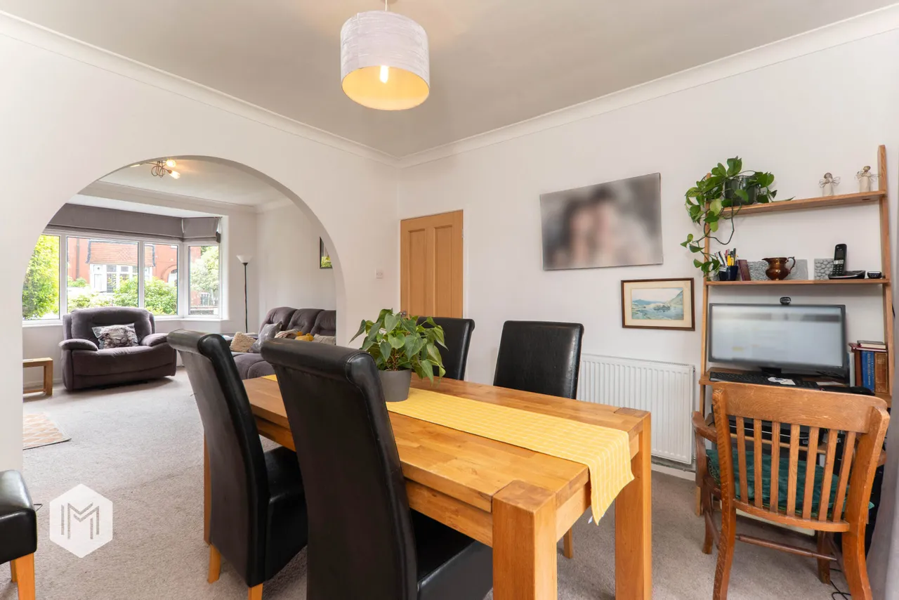 Norfolk Drive, Farnworth, Bolton, BL4 7JS, photo 2
