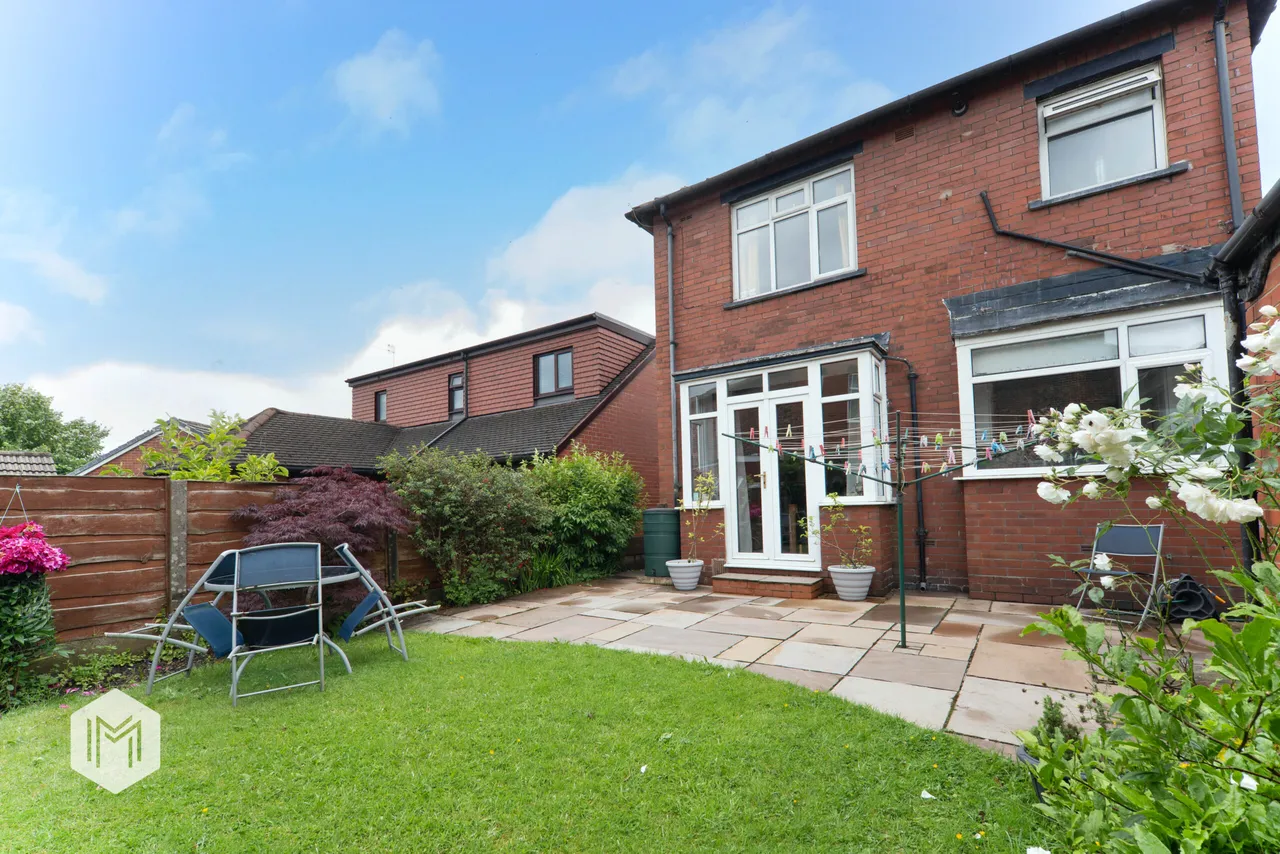 Norfolk Drive, Farnworth, Bolton, BL4 7JS, photo 3