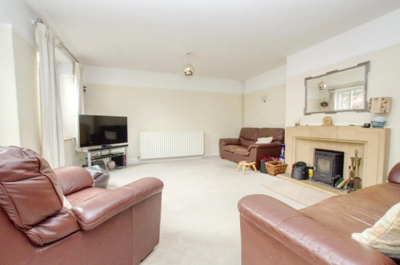 West End Road, West End, Southampton, SO30 3BH, photo 4