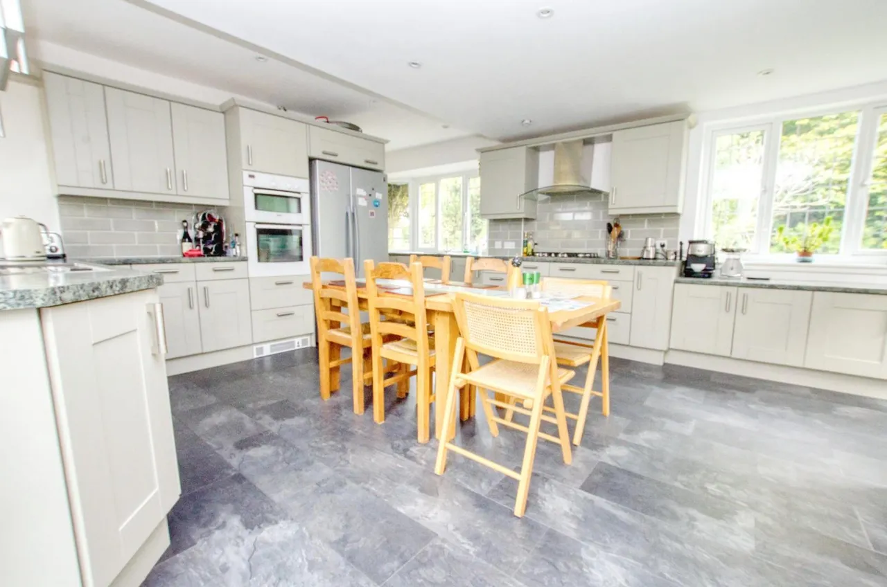 West End Road, West End, Southampton, SO30 3BH, photo 9