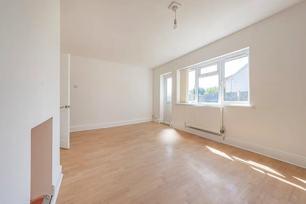 St. Peters Road, Cowley, UB8, photo 4