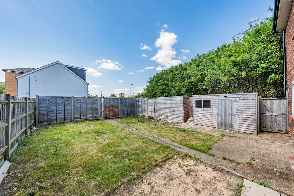 St. Peters Road, Cowley, UB8, photo 14