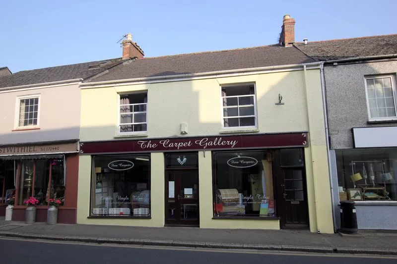 2 bed flat for sale, Queen Street, Lostwithiel, PL22