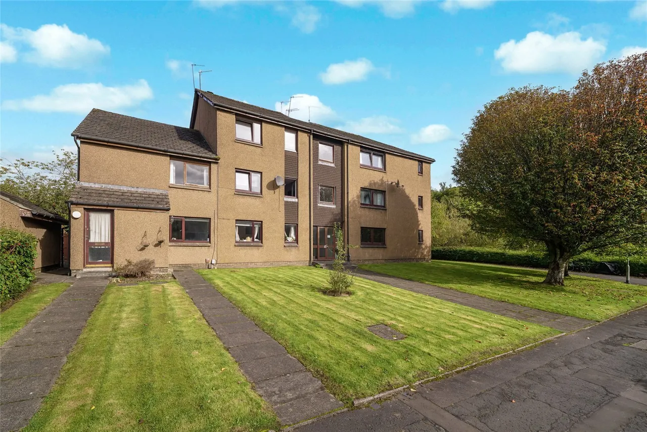 2 bed flat for sale, Fortingall Place, Kelvindale, G12