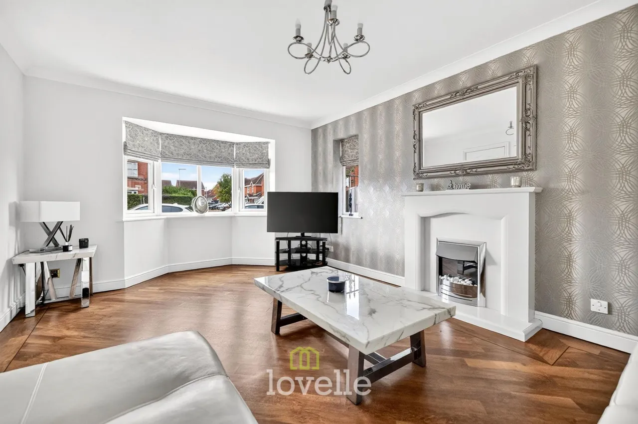 Tintagel Way, New Waltham, DN36, photo 2