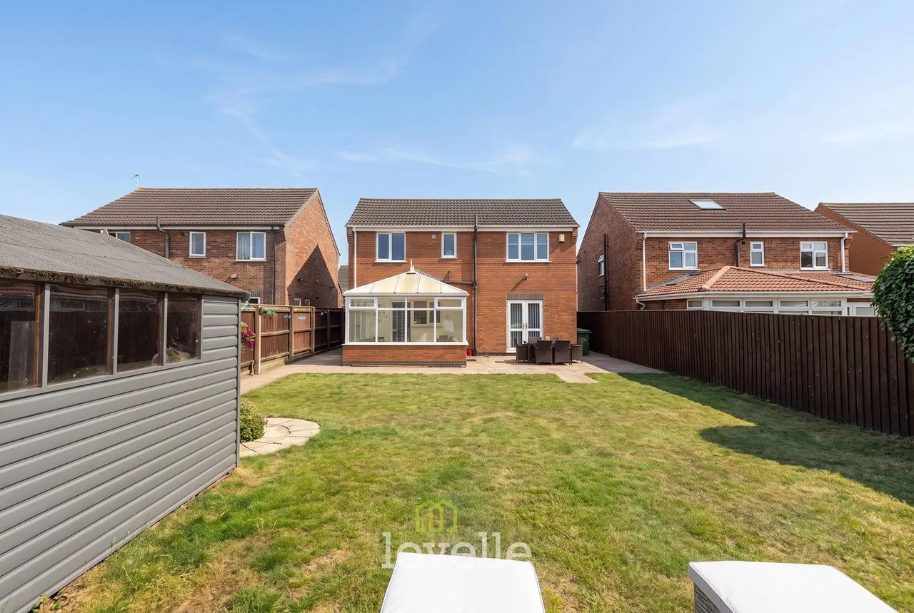 Tintagel Way, New Waltham, DN36, photo 30