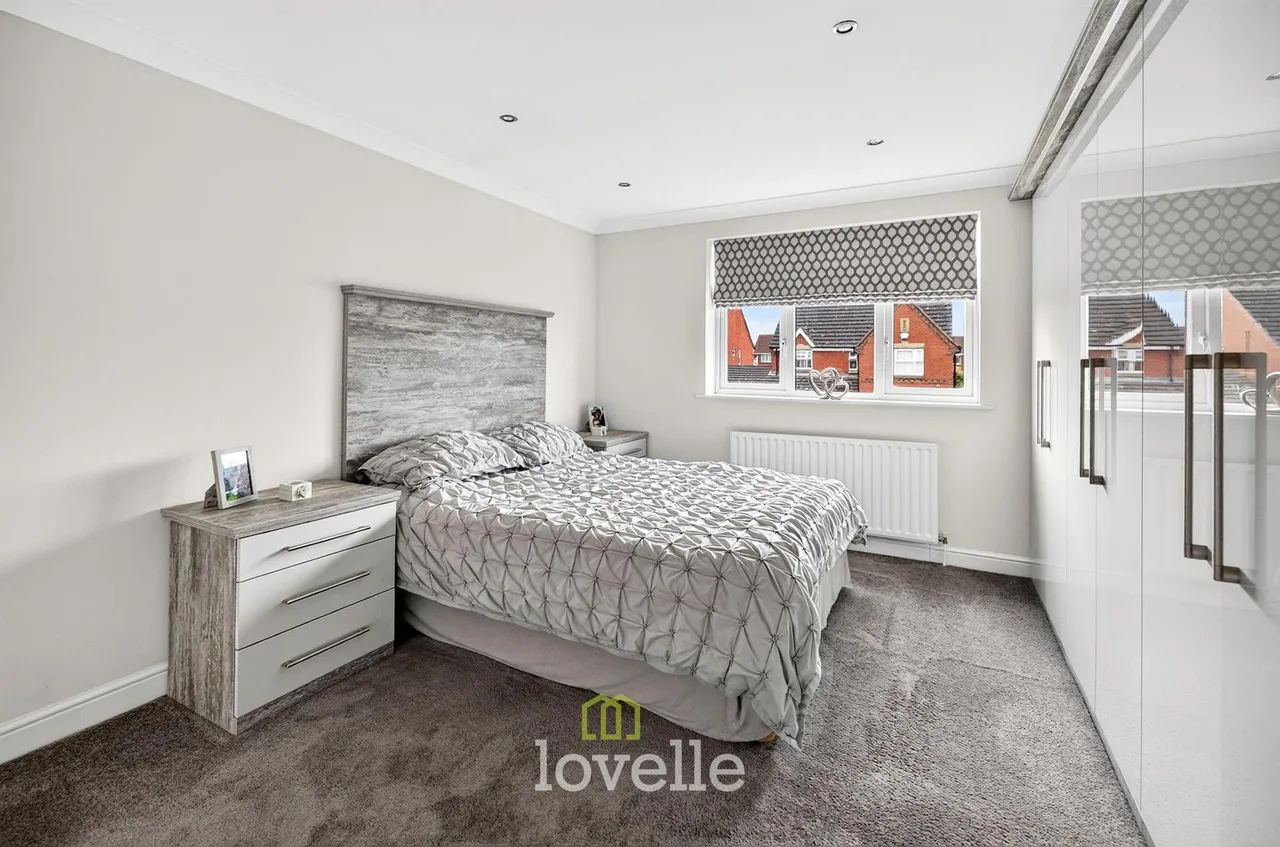 Tintagel Way, New Waltham, DN36, photo 19