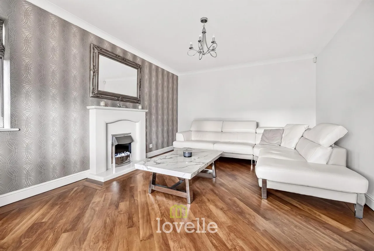 Tintagel Way, New Waltham, DN36, photo 8