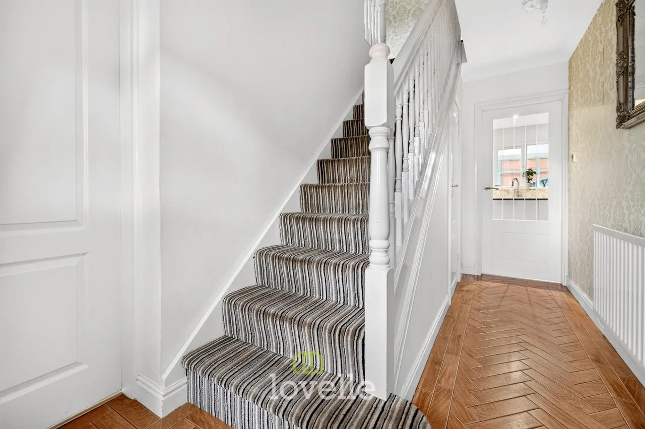 Tintagel Way, New Waltham, DN36, photo 6