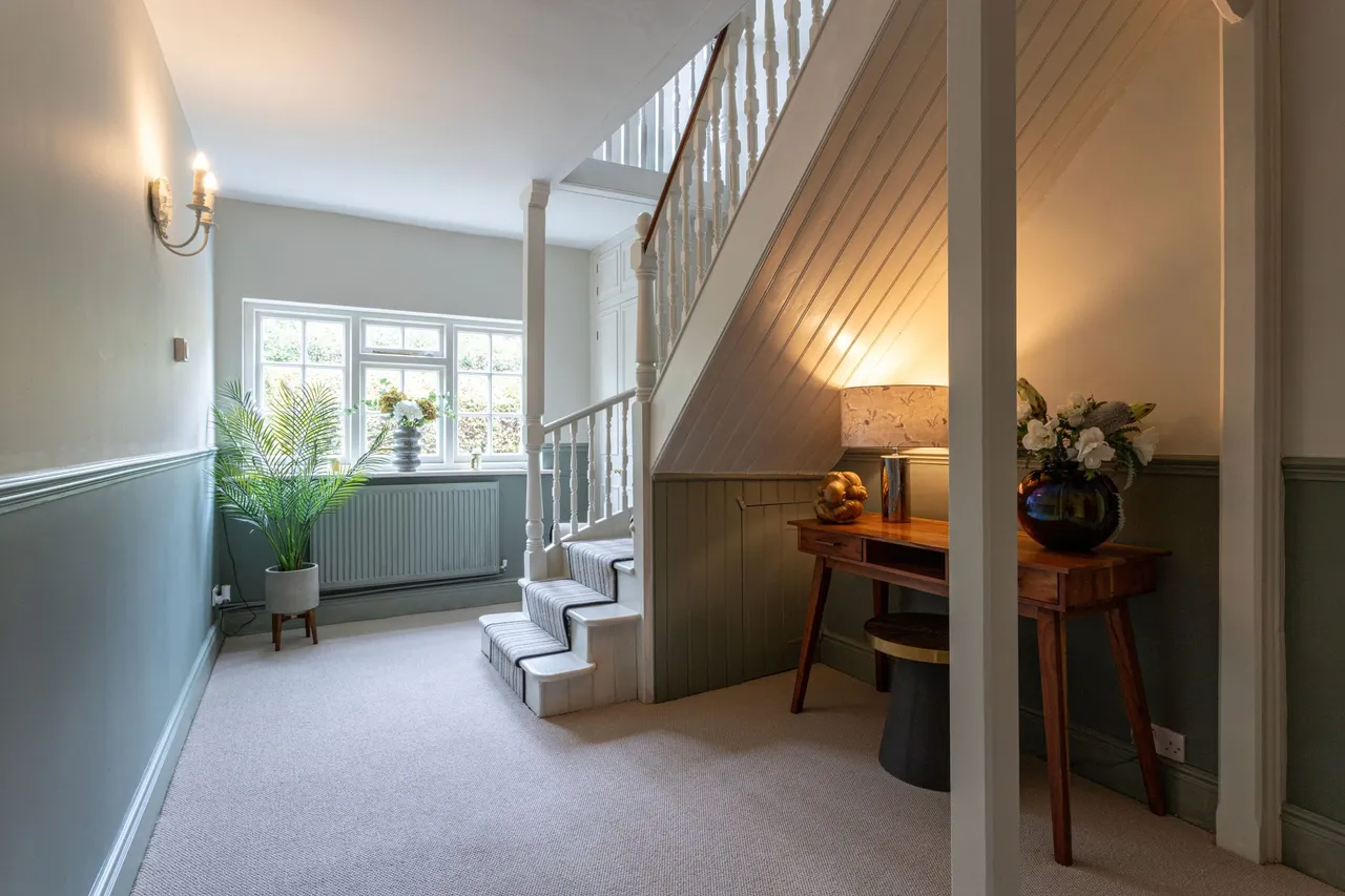 Reading Road, Mattingley, RG27, photo 12