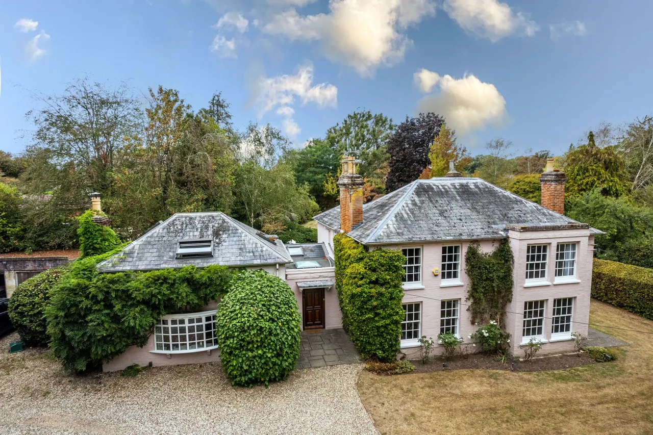 Reading Road, Mattingley, RG27, photo 26