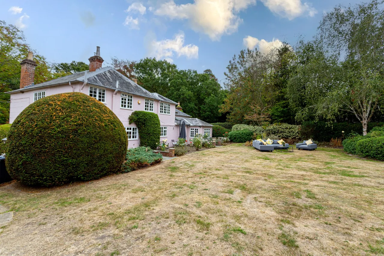 Reading Road, Mattingley, RG27, photo 18
