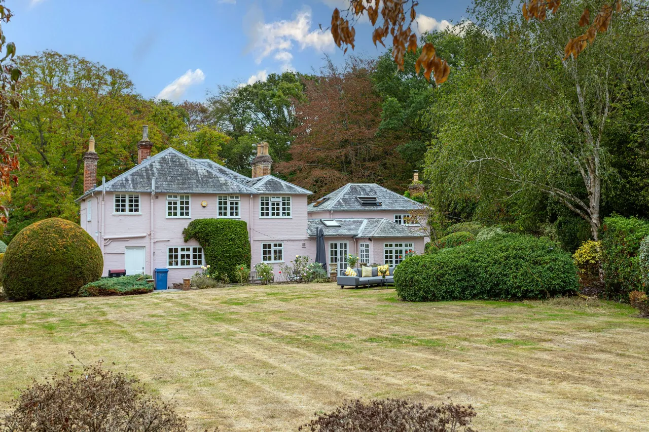 Reading Road, Mattingley, RG27, photo 29