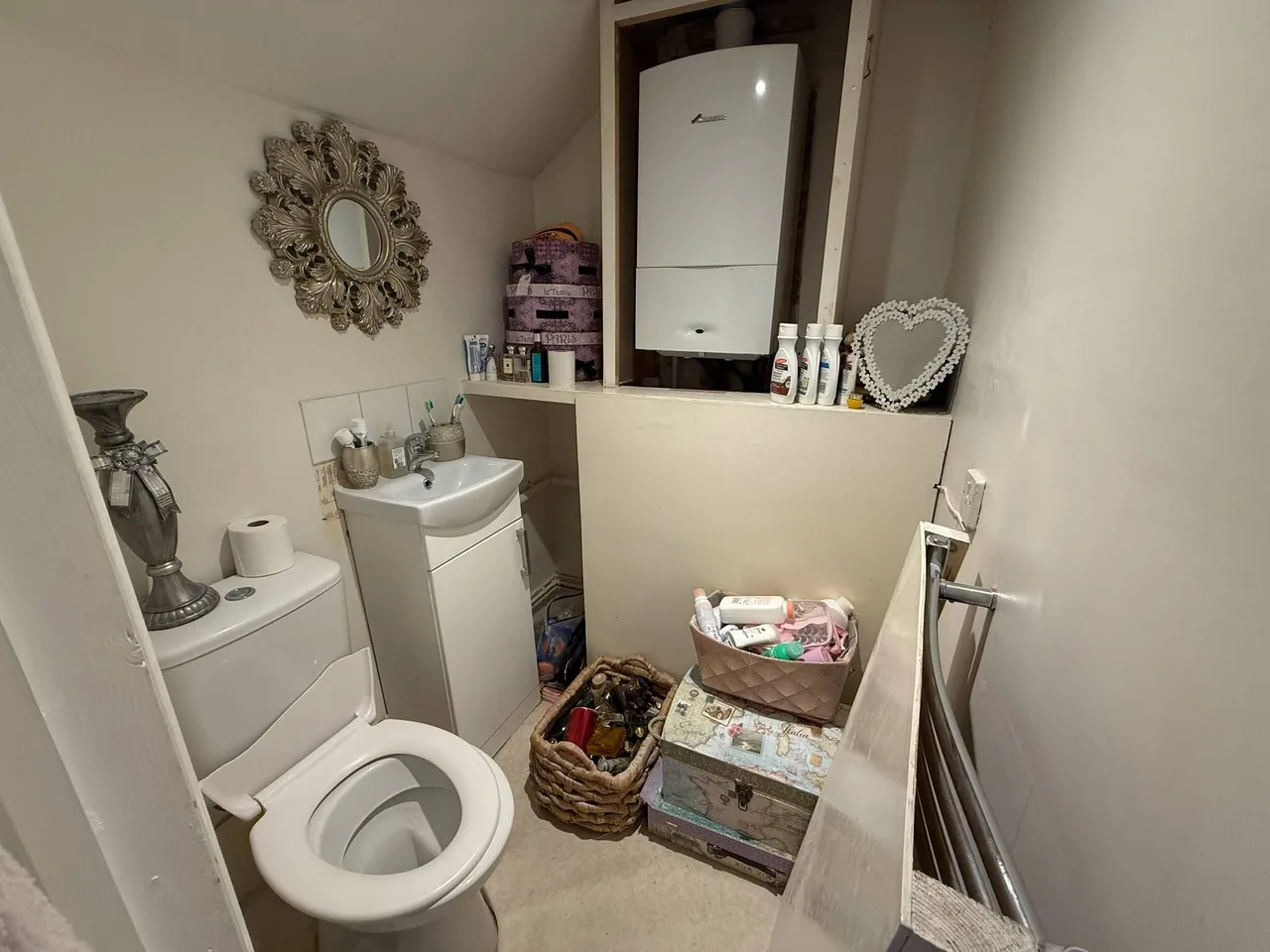 High Street, Aylesbury, HP20, photo 6