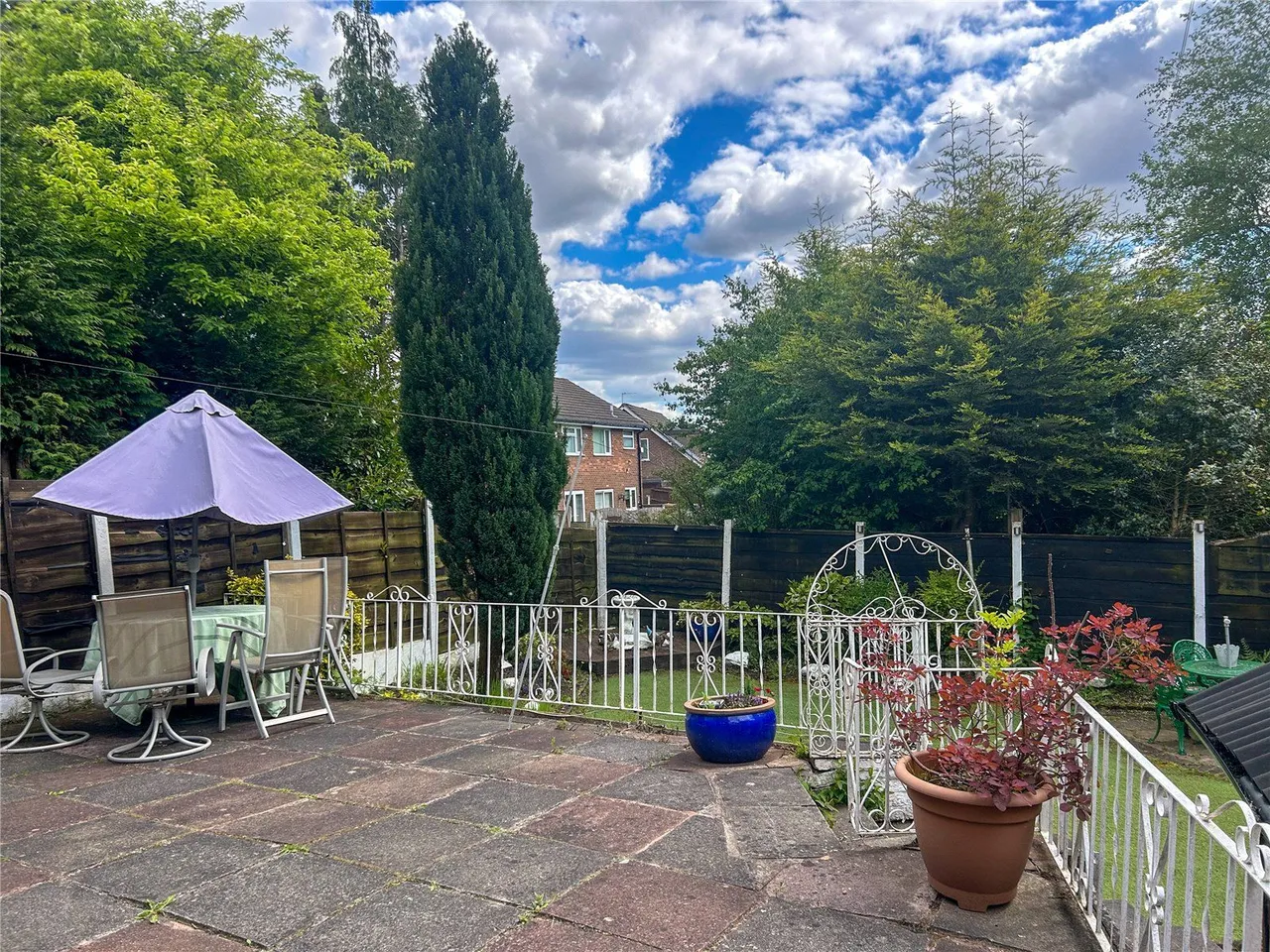 Nuthurst Road, New Moston, M40, photo 25