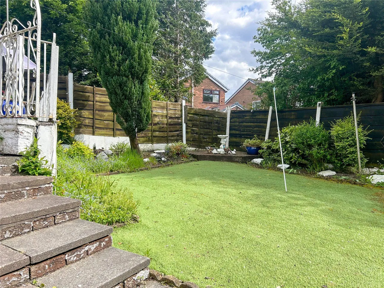 Nuthurst Road, New Moston, M40, photo 16