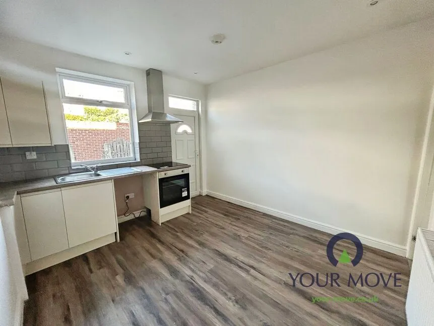 Pindar Oaks Street, Barnsley, S70, photo 4