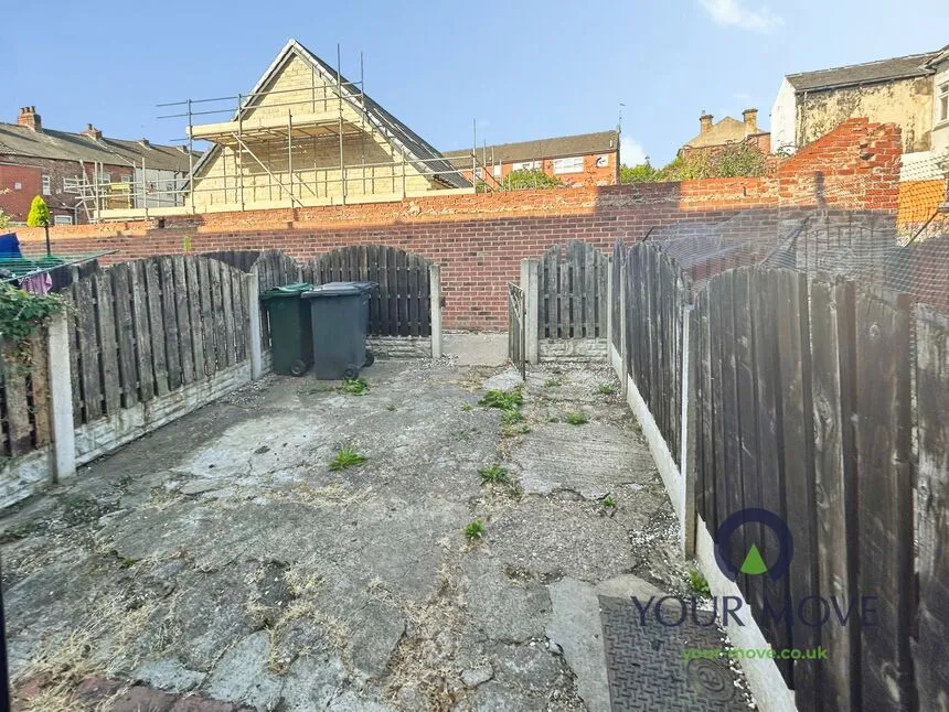 Pindar Oaks Street, Barnsley, S70, photo 12