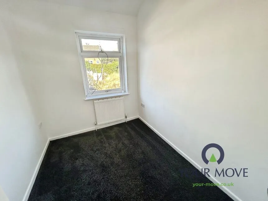 Pindar Oaks Street, Barnsley, S70, photo 8