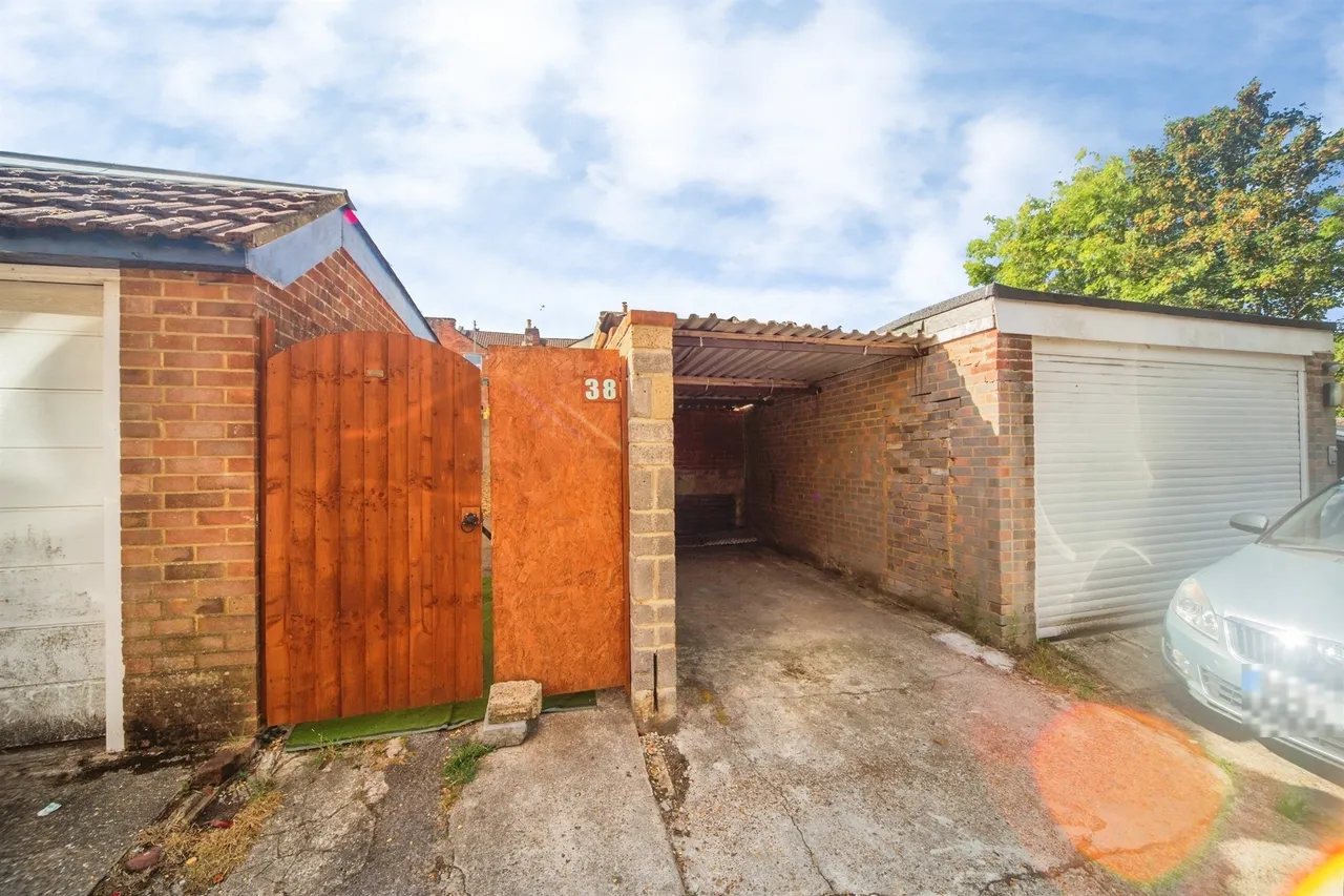 Winchester Road, Southampton, SO16, photo 23
