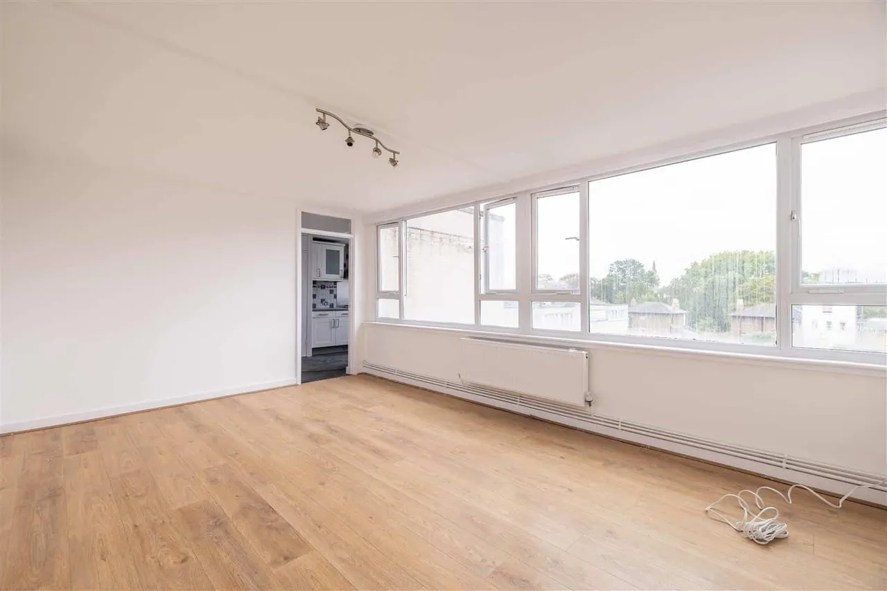 Christian Square, Windsor, SL4 1TD, photo 2