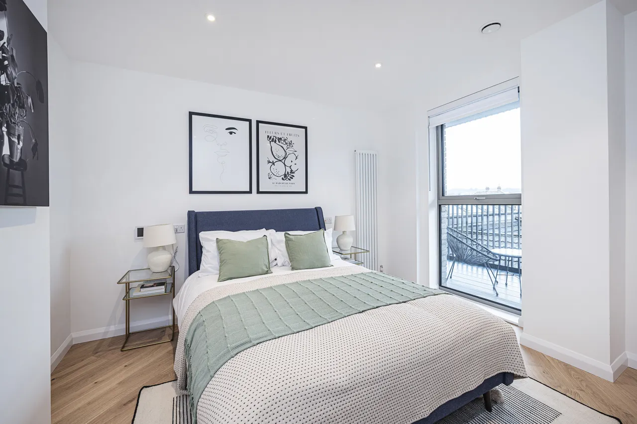 A304 Icon Heights, 46 High Road, London, photo 3