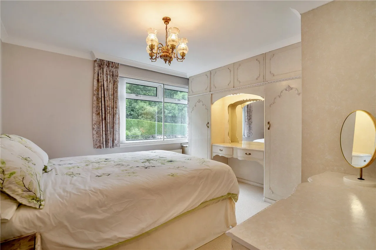 Larchwood, Scarcroft, LS14, photo 11
