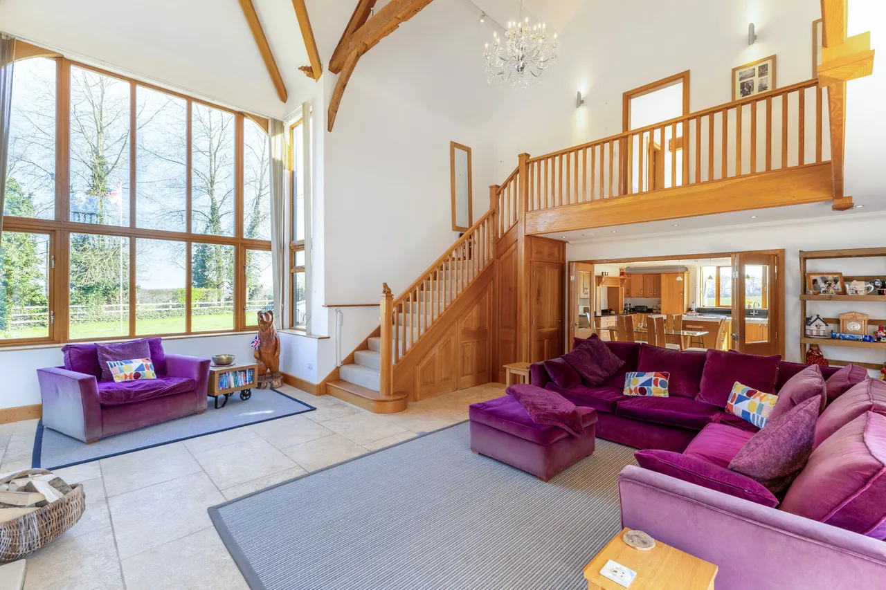 Wyke Lane, Ash Green, Nr Farnham, GU12, photo 5