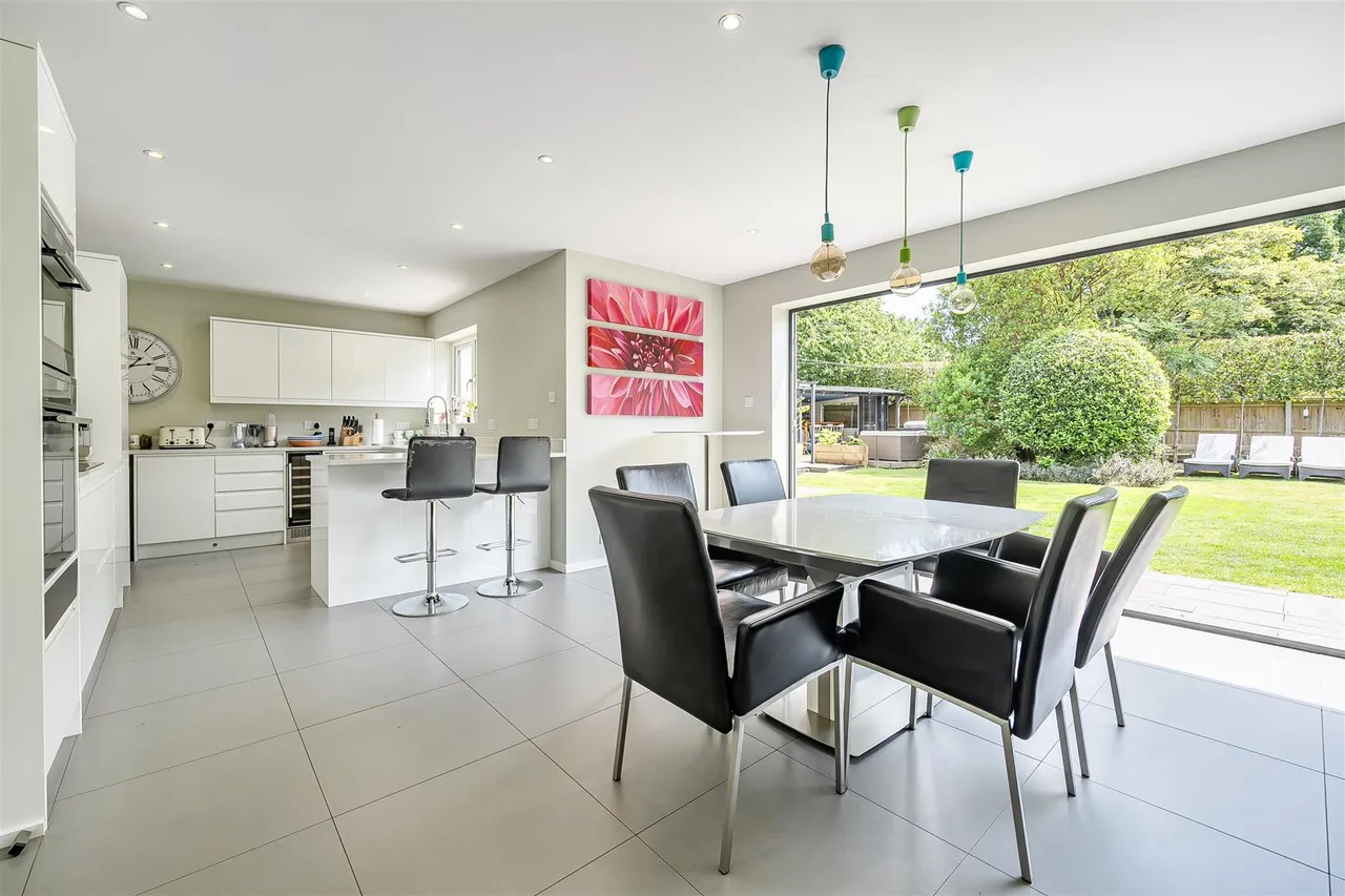 Thornton Avenue, Warsash, photo 11