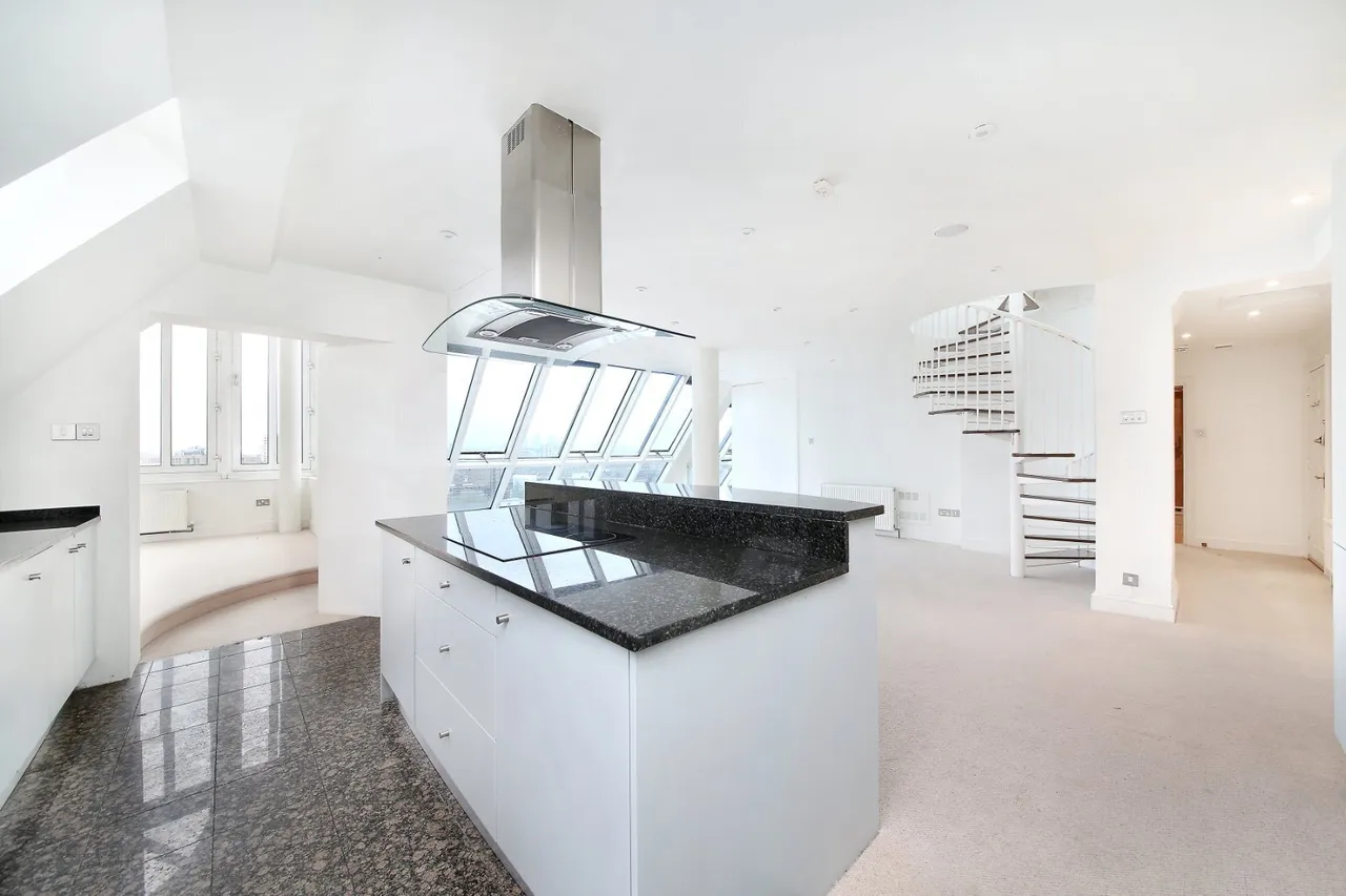 Coral Row, London, SW11, photo 18