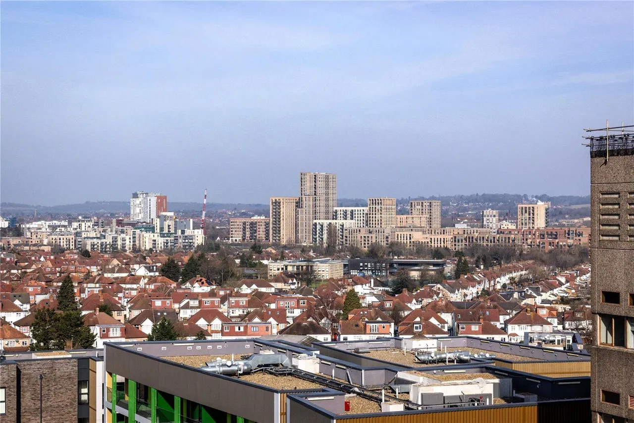 The Hyde, London, NW9, photo 8