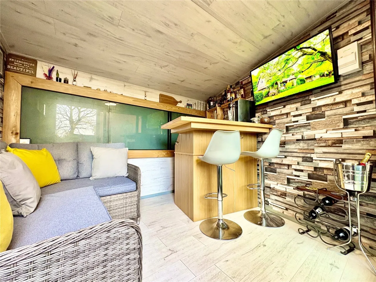 Weddington Road, NUNEATON, Warwickshire, CV10, photo 8