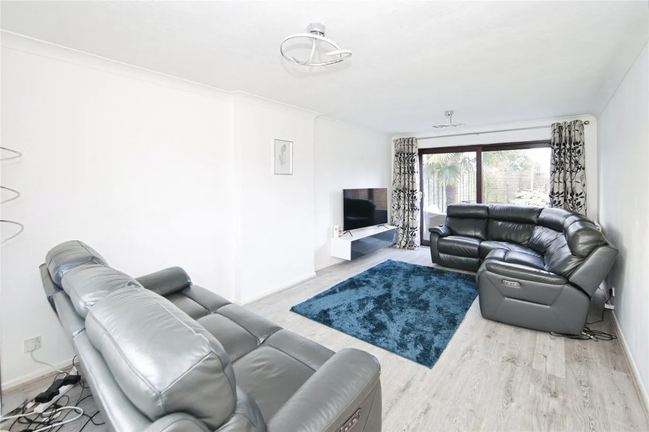 Weddington Road, NUNEATON, Warwickshire, CV10, photo 3