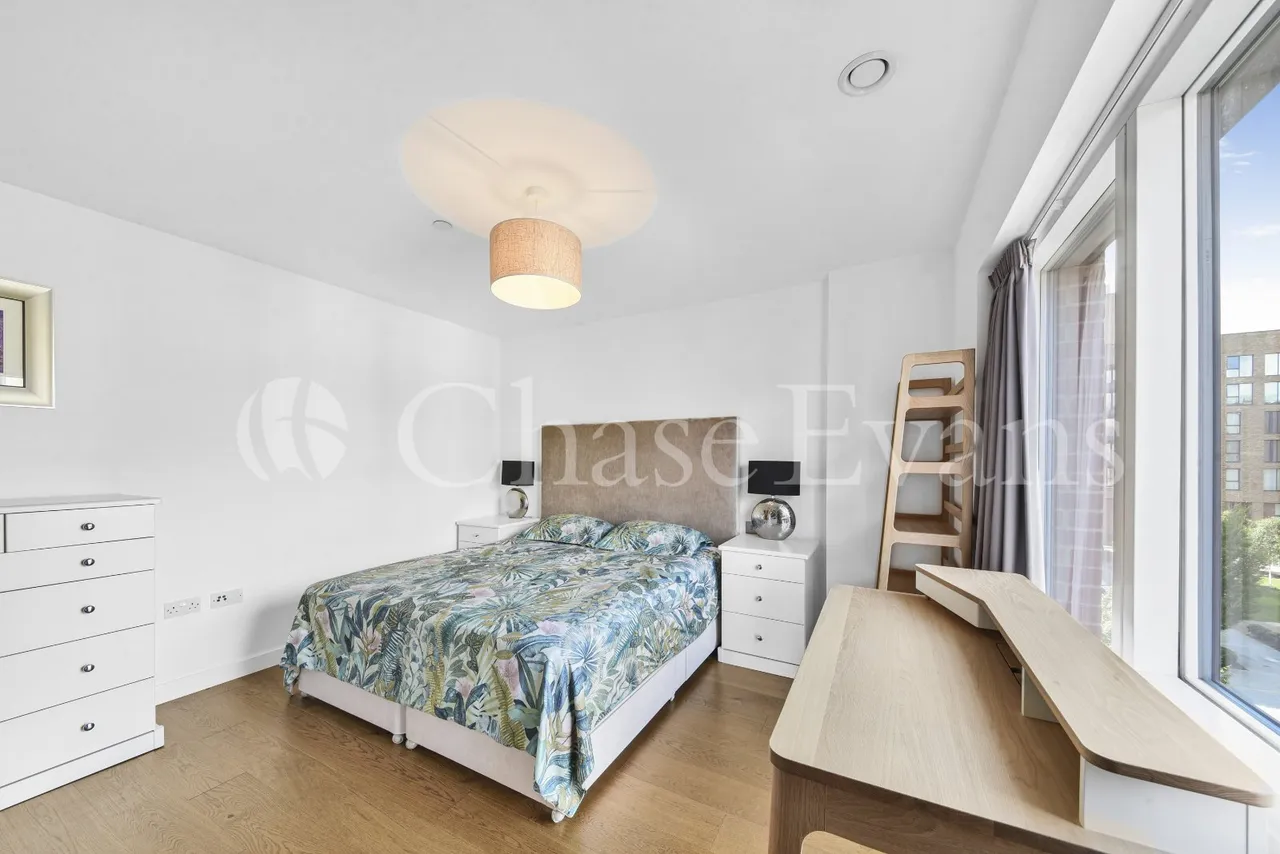 Pandorea House, 35 Lismore Boulevard, Colindale Gardens, Colindale, NW9, photo 7