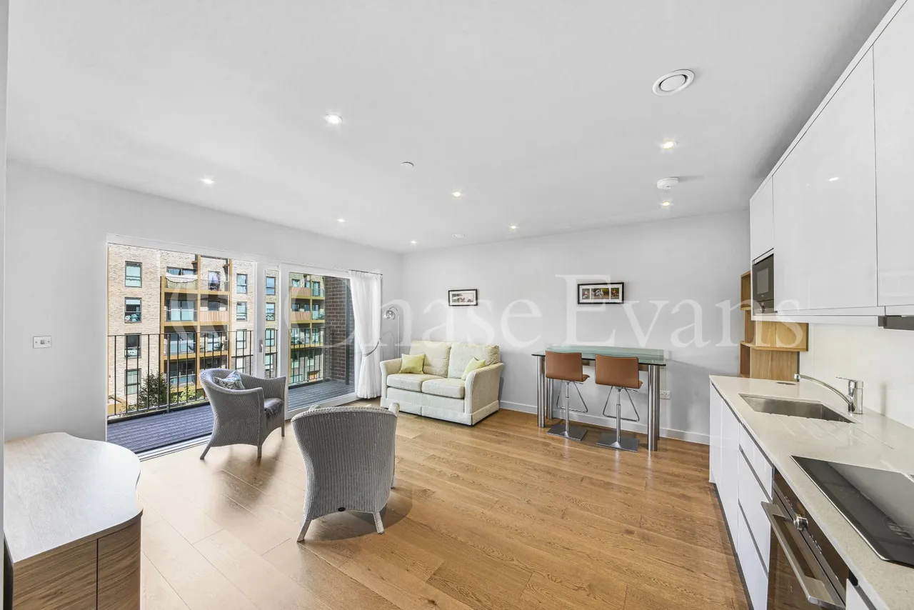 1 bed flat to rent — Pandorea House, 35 Lismore Boulevard, Colindale Gardens, Colindale, NW9