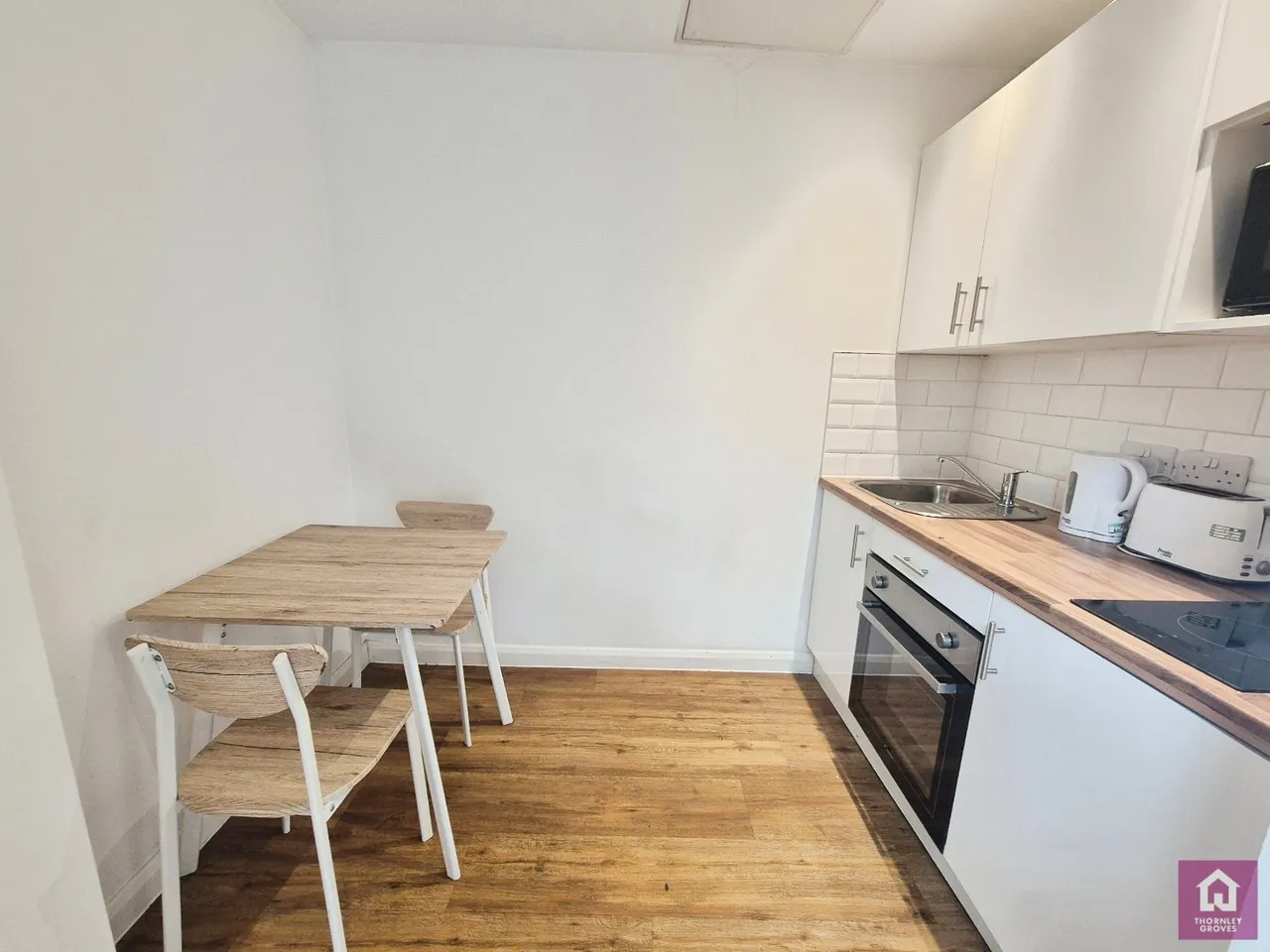 Frederick Road, Salford, M6, photo 6