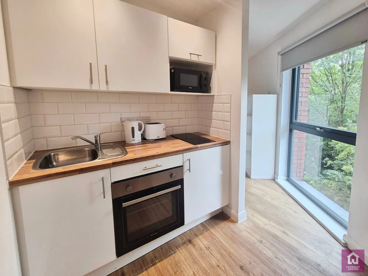 Frederick Road, Salford, M6, photo 7