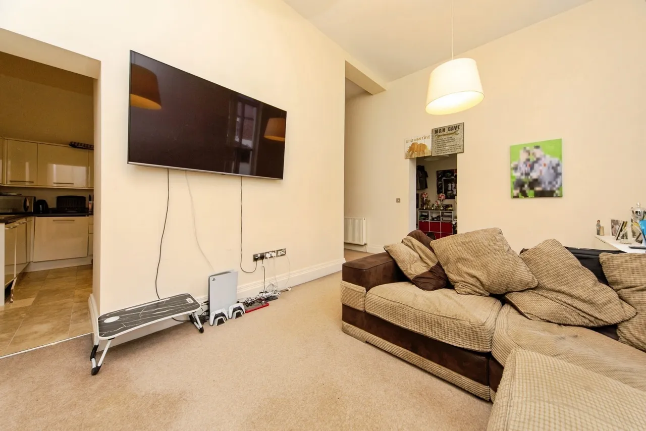 Beresford Road, Prenton, CH43, photo 8
