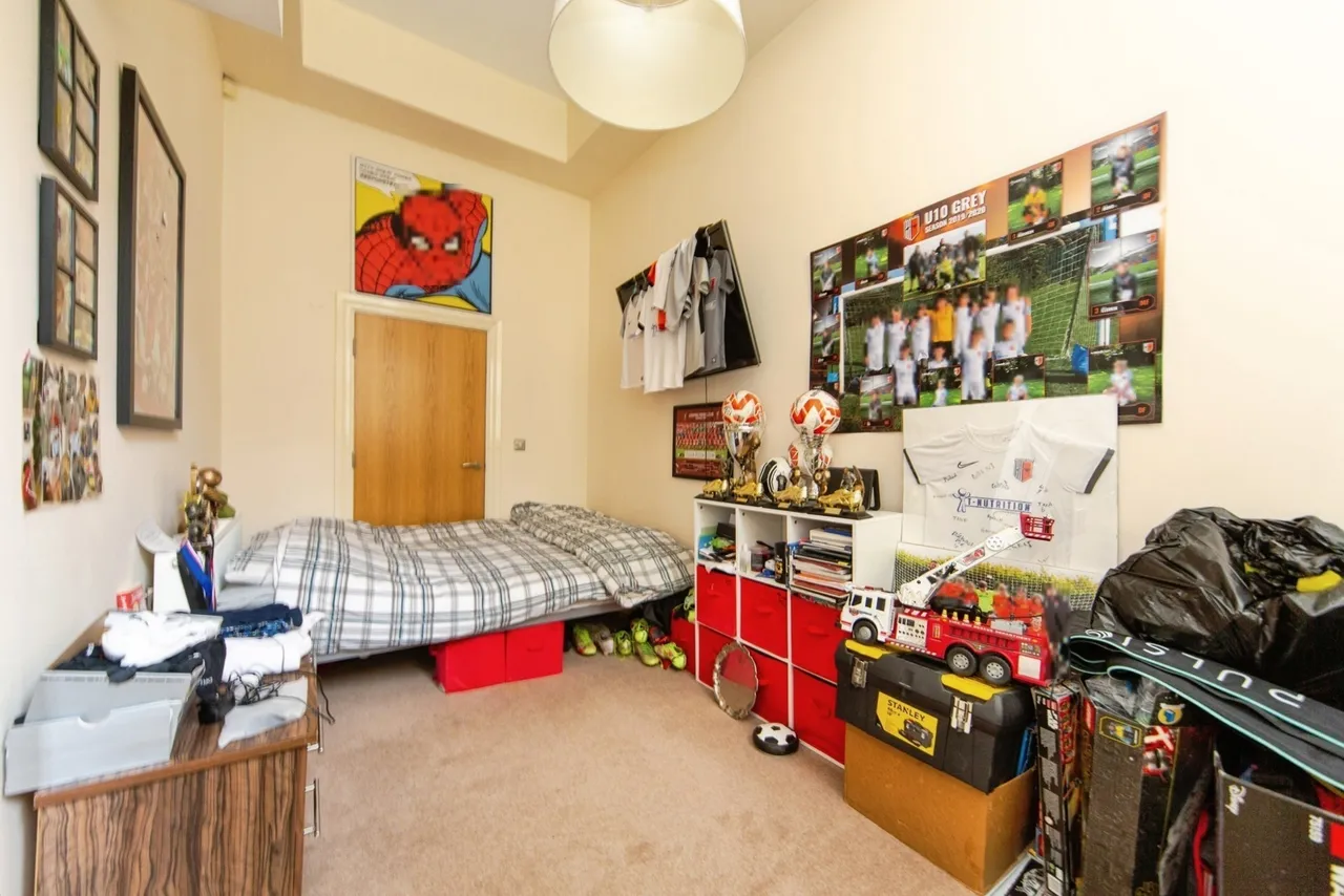 Beresford Road, Prenton, CH43, photo 11