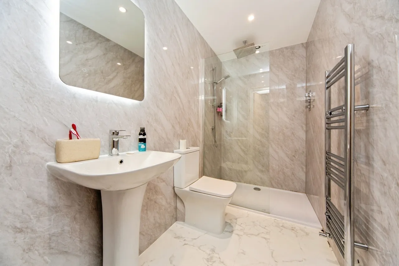 Beresford Road, Prenton, CH43, photo 14