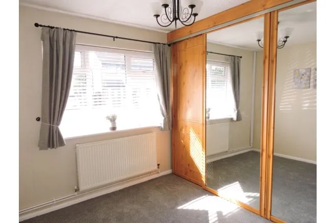 Penryn Avenue, Oldham, OL2, photo 7