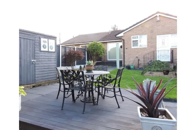 Penryn Avenue, Oldham, OL2, photo 22