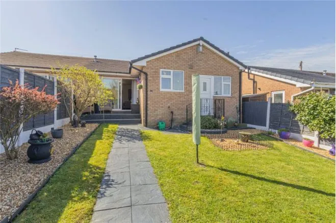 Penryn Avenue, Oldham, OL2, photo 18