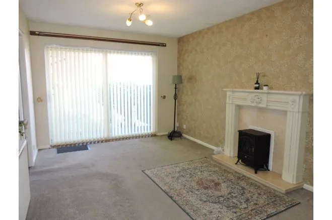 Penryn Avenue, Oldham, OL2, photo 5