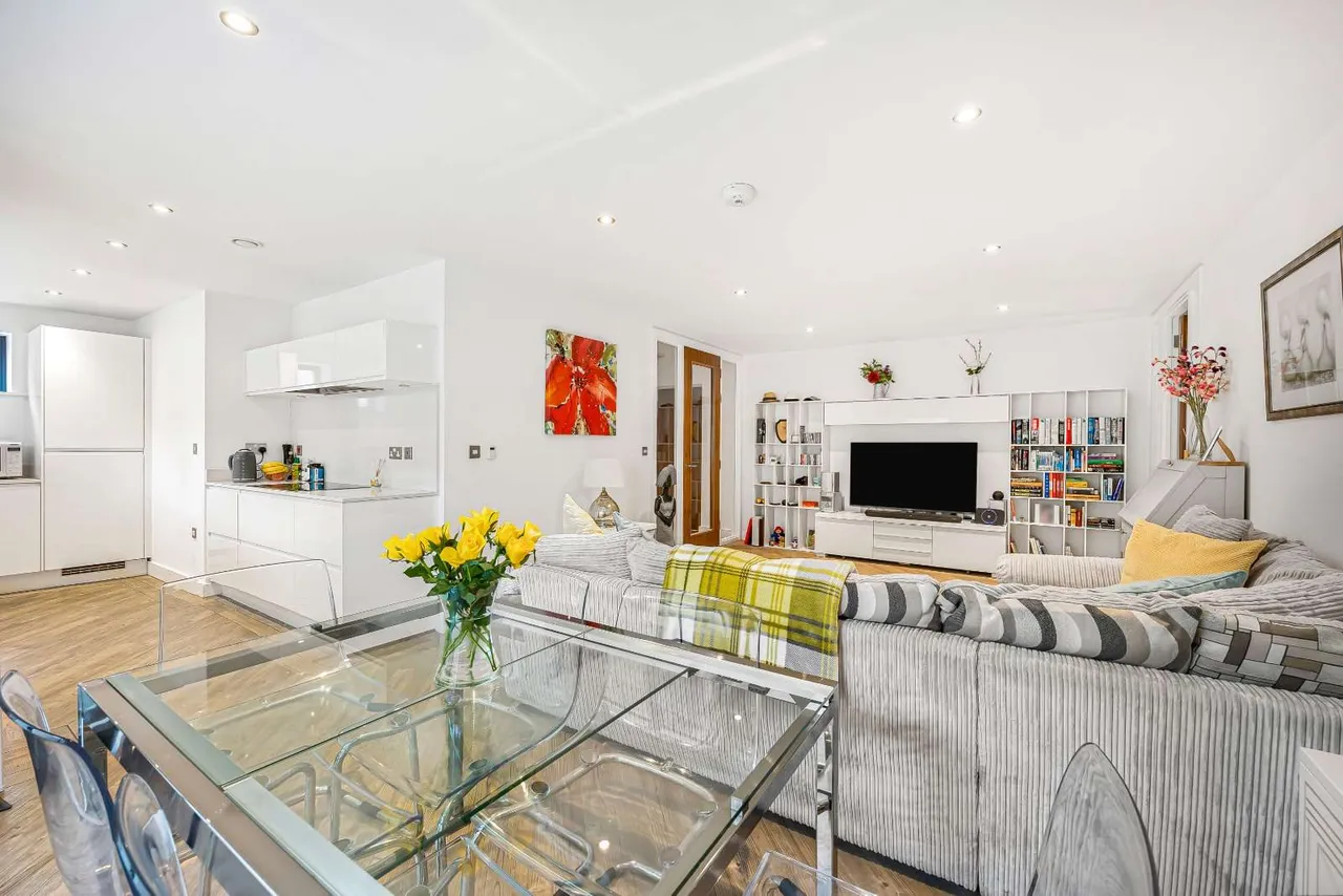 The Park, Cheltenham, Gloucestershire, GL50 2GA, photo 3