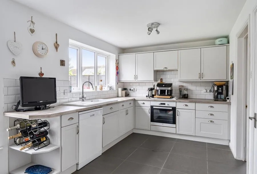 Blackberry Drive, Frampton Cotterell, BS36, photo 6
