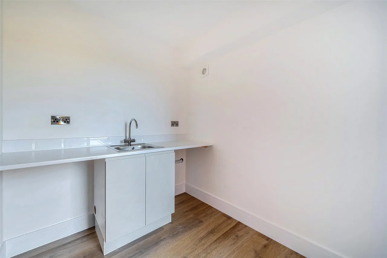 Plot 7, Queens Head Close, Gloucestershire, Aston Cross, GL20 8FJ, photo 6