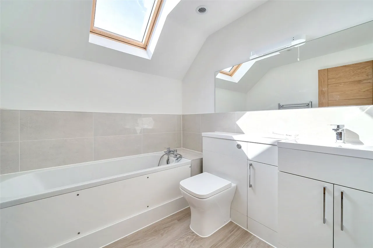 Plot 7, Queens Head Close, Gloucestershire, Aston Cross, GL20 8FJ, photo 14
